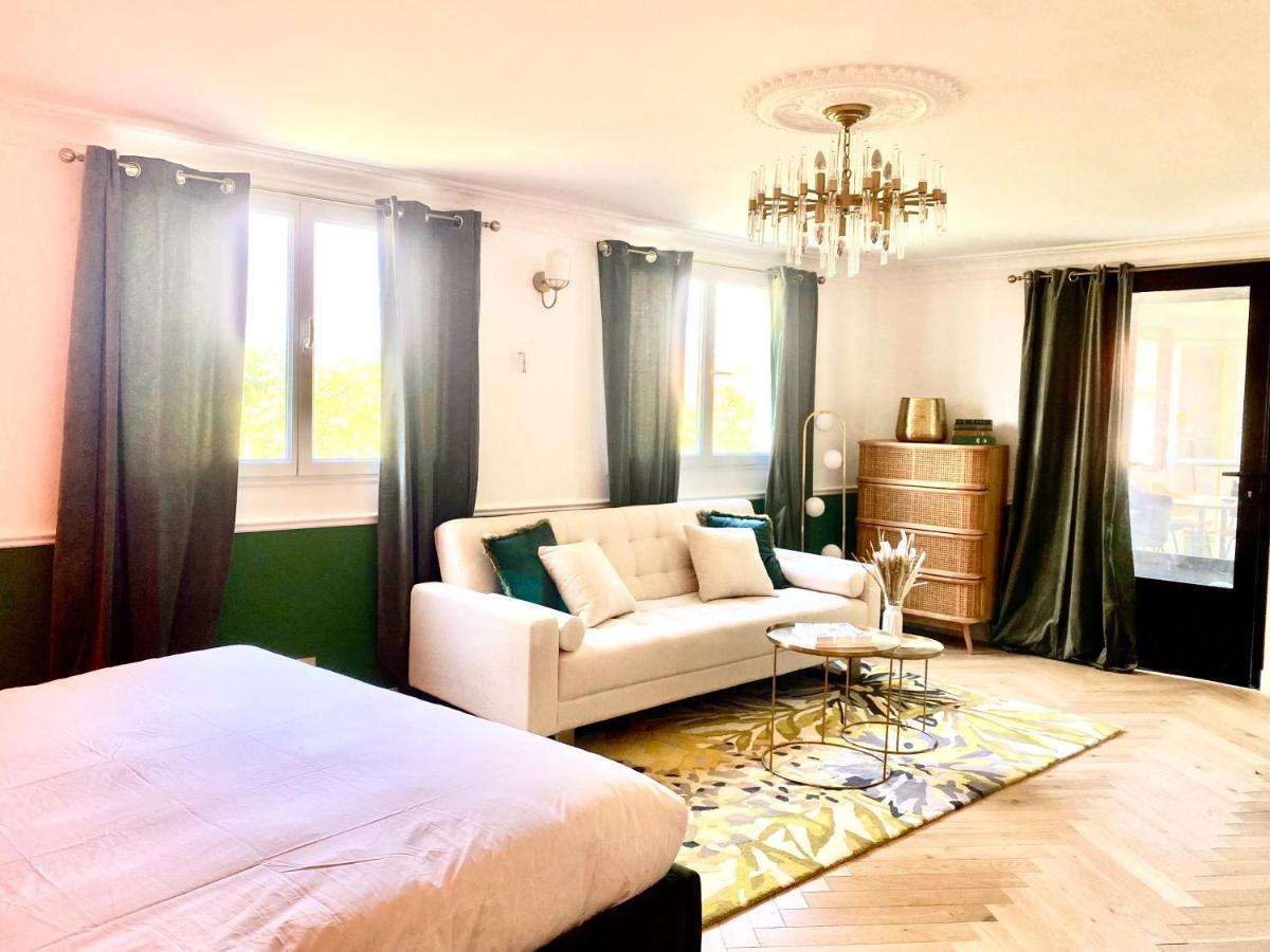 Villa Caprice Сикс-Фор-ле-Плаж Екстериор снимка